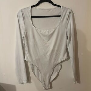 shein white low scooped, long sleeve bodysuit